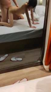 女大母狗跟男友激情做爱